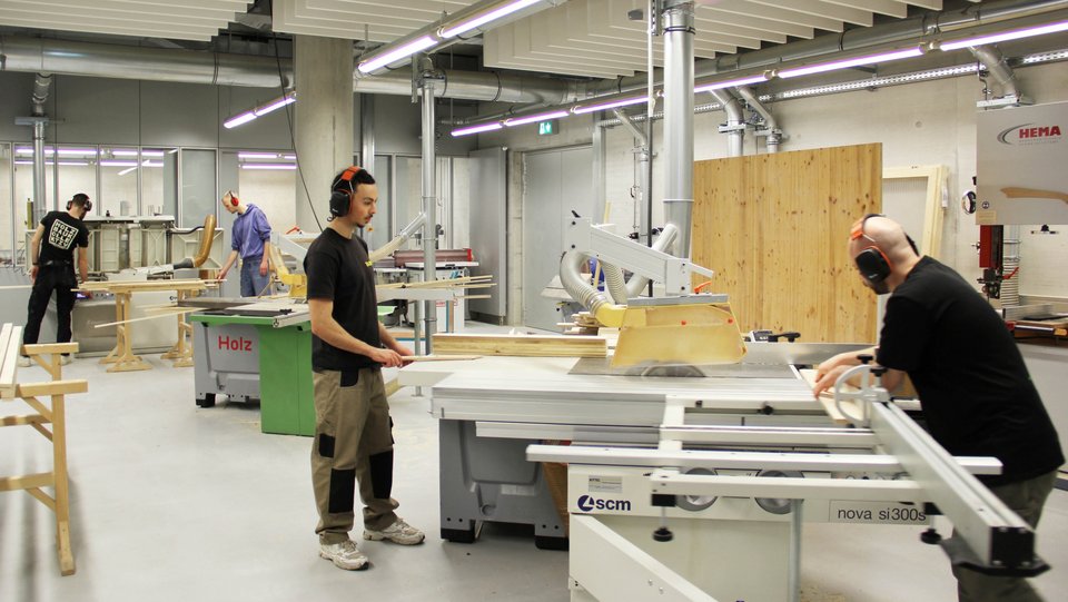 Bei der Arbeit in der Werkstatt für das Reallabor "the Dächle"