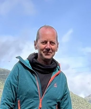 Prof. Dr.-Ing. Thomas Benz