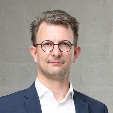 Prof. Dipl.-Ing. Mario Flammann